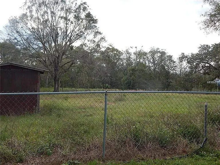 230 Locke Rd — Photo 14