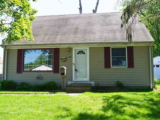 1st image of 1014 S Edison Ave