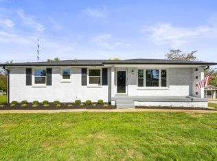 2506 Hickory Dr, Springfield, TN 37172