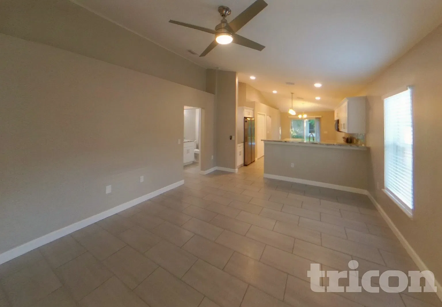 3415 98th Street E Palmetto FL — Photo 2