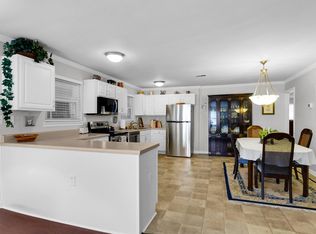 415 Parkdale Dr APT 19D, Charleston, SC 29414