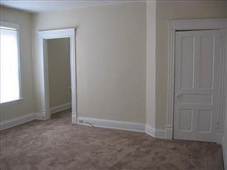 3rd image of 5764 Lantana Ave