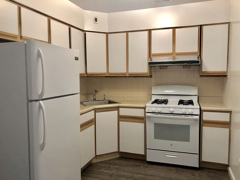 1st image of 8533 54th Ave APT 1