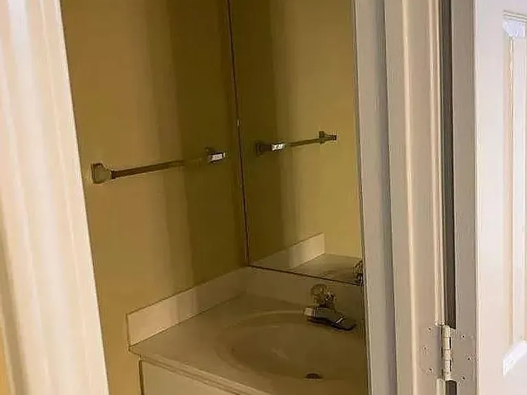 100 Woodstone Dr #27 — Photo 18