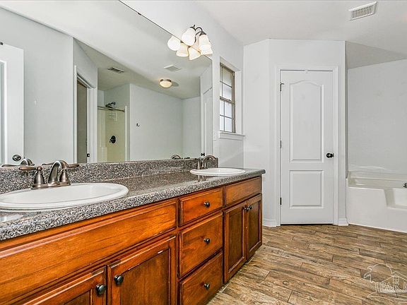 5th image of 1816 Bay Pine Cir