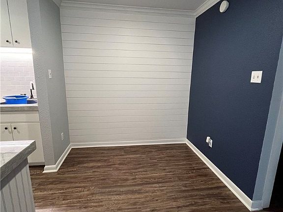 5th image of 904 University Dr E #7