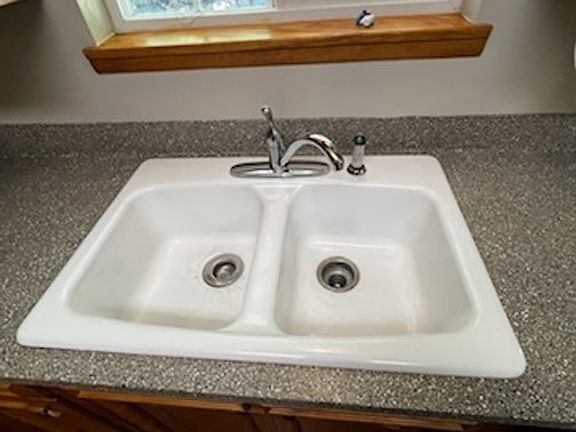 3rd image of 10115 87th Ave SW