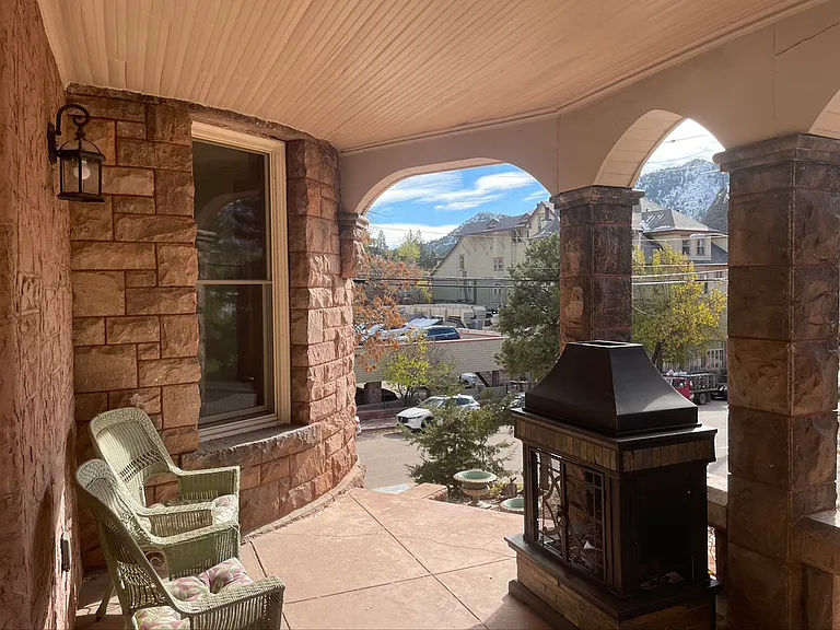 2 Grand Ave #101 — Photo 30