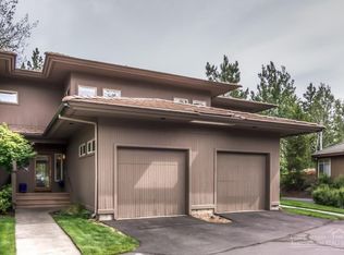 61875 Broken Top Dr APT 22, Bend, OR 97702