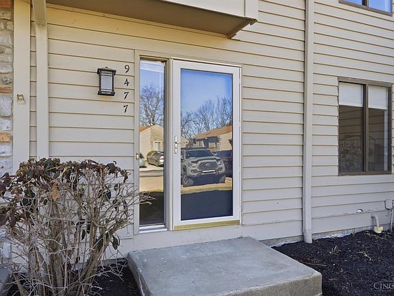 3rd image of 9477 Colegate Way