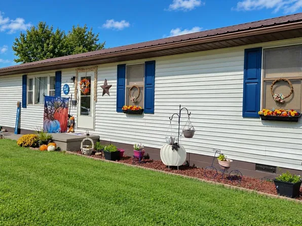 4710 Bradley Rd, Huntington, WV 25704