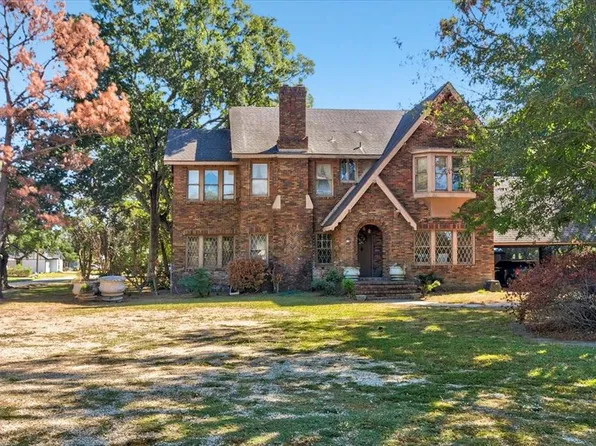 3420 Procter Street, Port Arthur, TX 77642