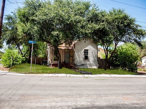 3rd image of 301 SANDMEYER ST