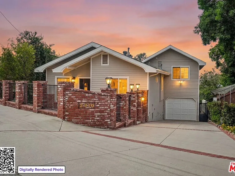 2910 Santa Carlotta St — Photo 41