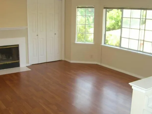 1721 California St APT 27, Mountain View, CA 94041