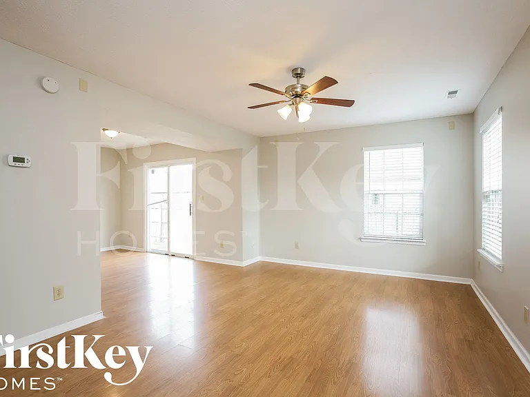 7152 Moon Ct — Photo 2
