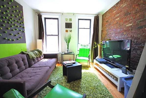 Rented by Bold New York | media 37