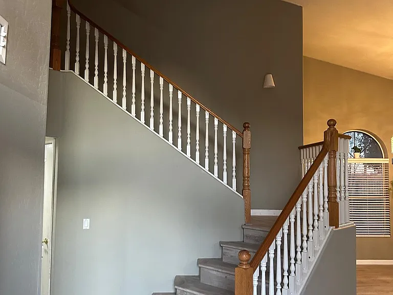 1649 W Commerce Ave — Photo 39