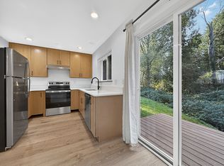 115 W Casino Rd #E, Everett, WA 98204