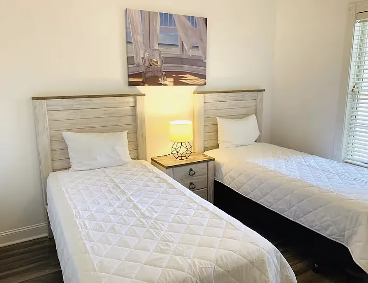 4825 Luster Leaf Cir #201 — Photo 28