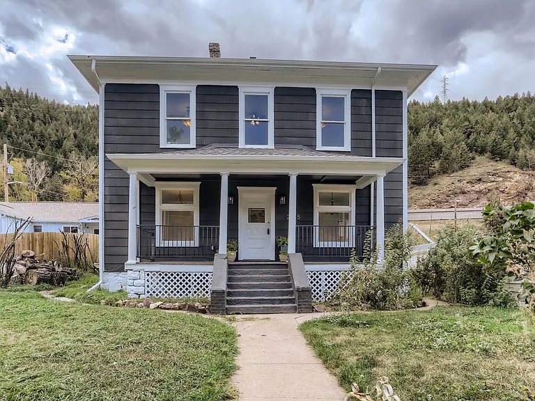 2545 Miner St — Photo 1