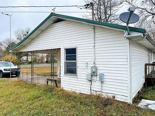 45 Highway 140 S, Paris, TN 38242