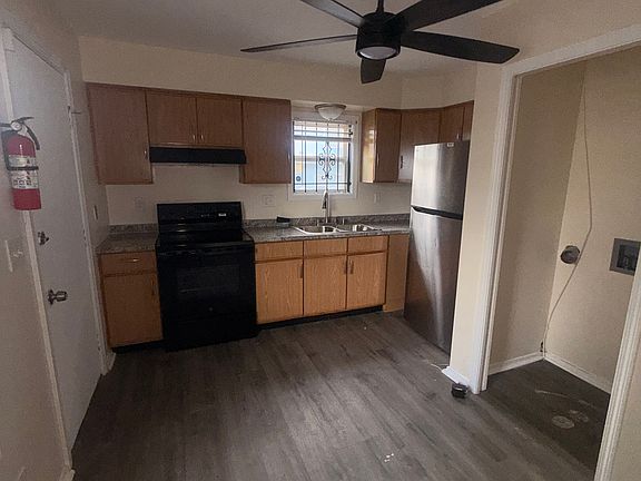3rd image of 312A Bergen St