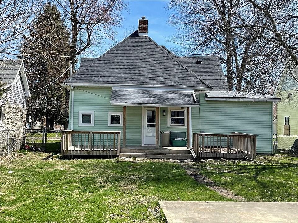 211 S Center St, Frankton, IN 46044 Zillow