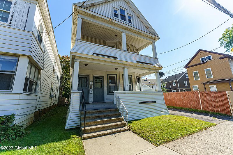 2nd image of 1 Bertha Street