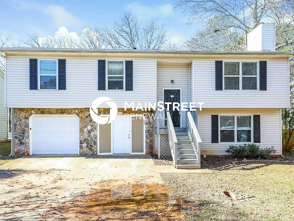 2323 Hampton Dr