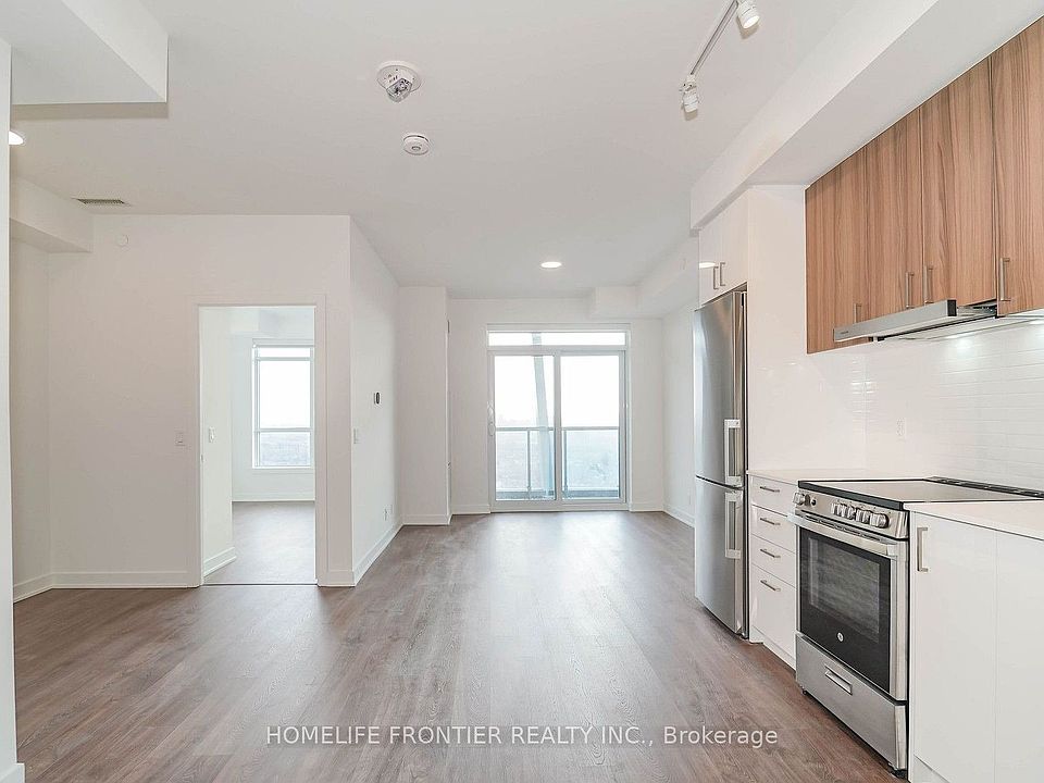 2nd image of 50 Upper Mall Way #2812