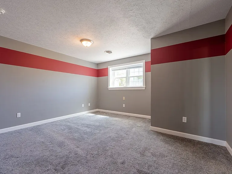 1701 Stratford View Dr — Photo 53