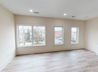 917 Sheridan St NW, Washington, DC 20011