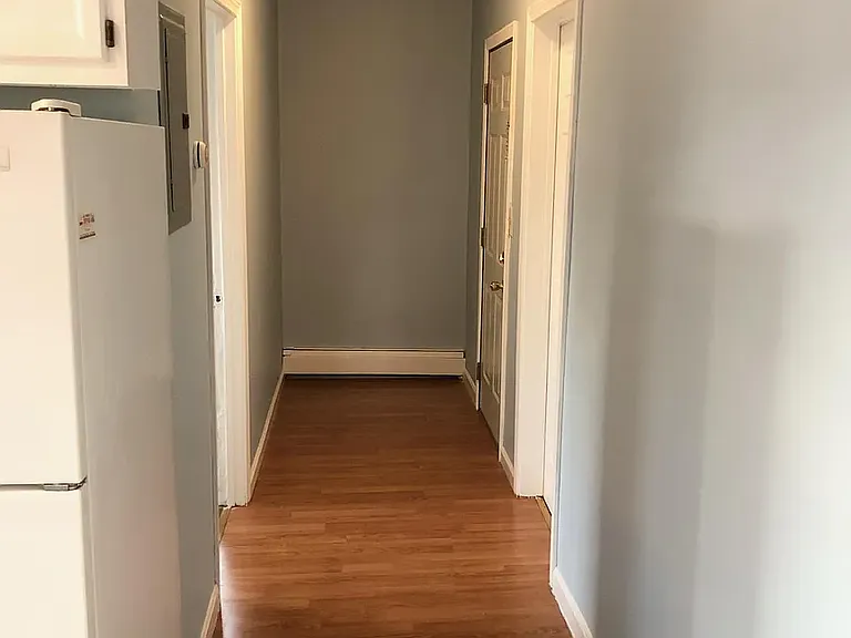 304 Public St #3 — Photo 2