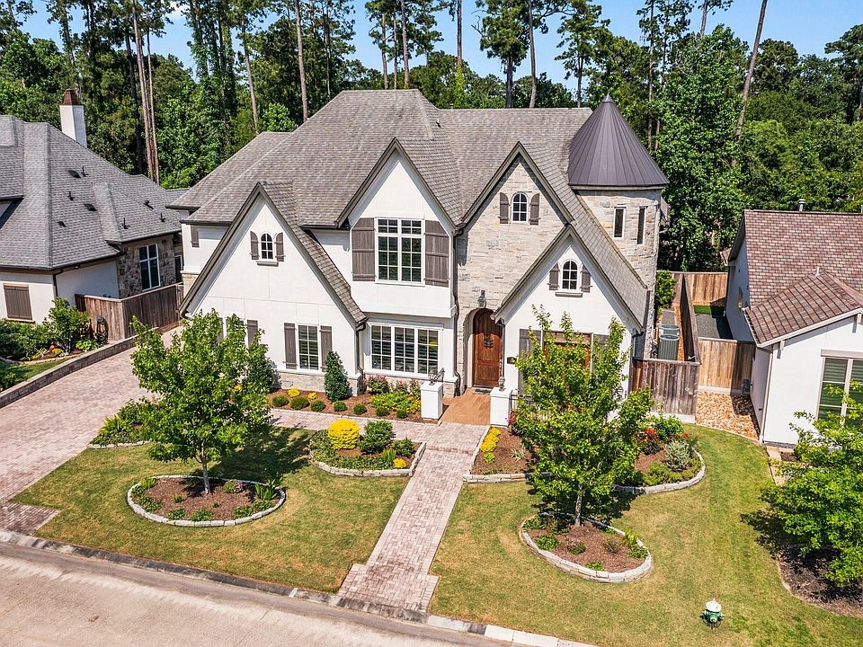 1st image of 13 Honey Daffodil Place