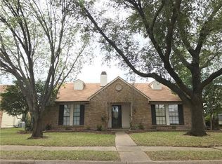 8606 Kensington Dr, Rowlett, TX 75088