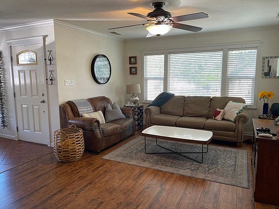 5th image of 6237 Morazan St