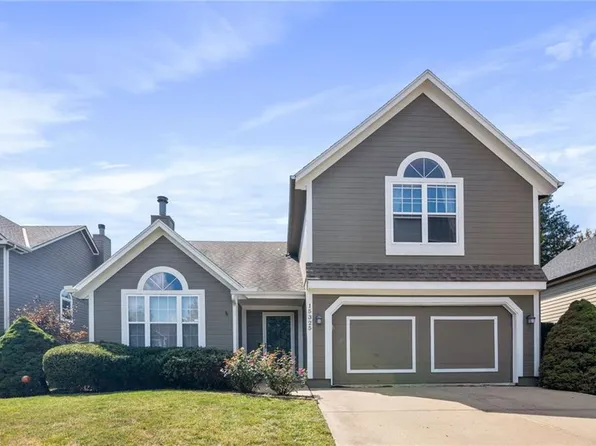 15325 W 150th St, Olathe, KS 66062