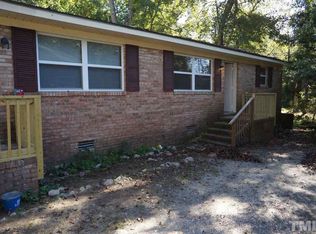 110 E McIver St, Zebulon, NC 27597