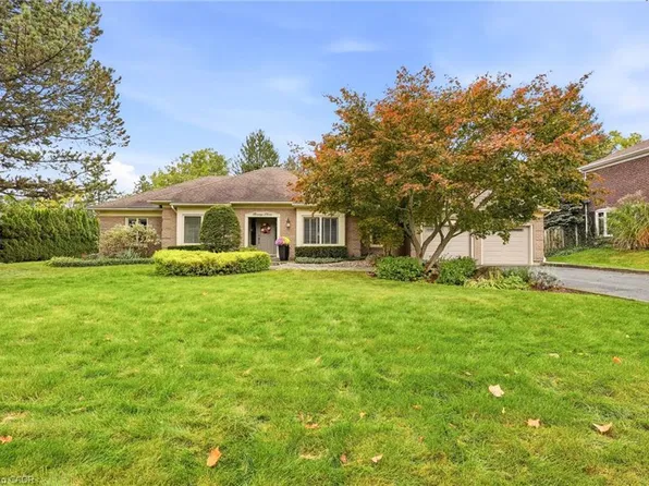 23 Cullum Dr, Hamilton, ON L0R 1H2