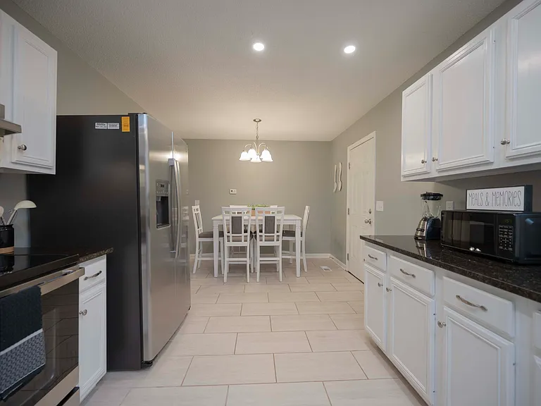 202 Caribou Trl — Photo 11