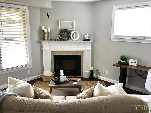 304 Hunterdale Dr — Photo 9