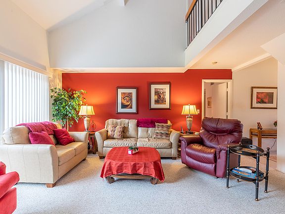 3rd image of 3522 SE Sandpiper Cir