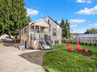 307 Burnett Ave N, Renton, WA 98057