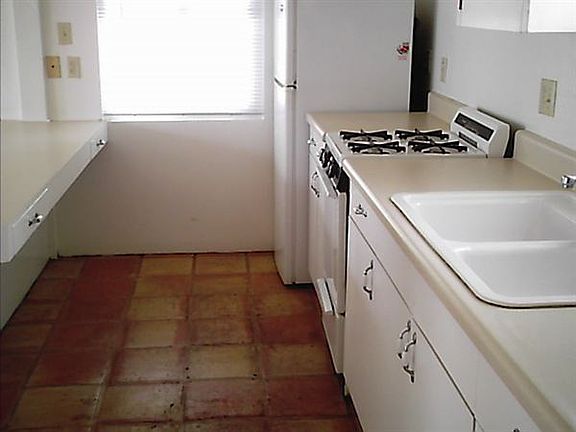 741 wave kitch