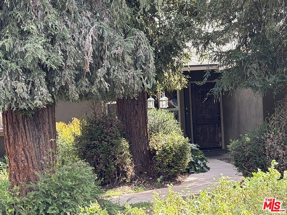 1st image of 8450 Melvin Ave