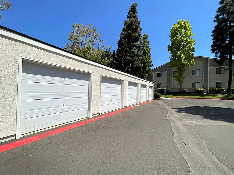 Fillmore River Ridge Apartments — Photo 5