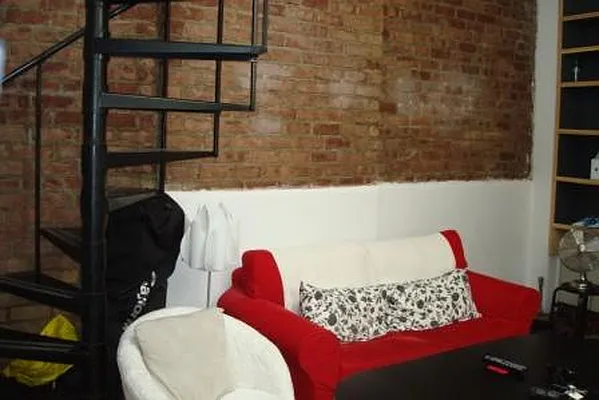 Rented by Village Living Realty | media 19