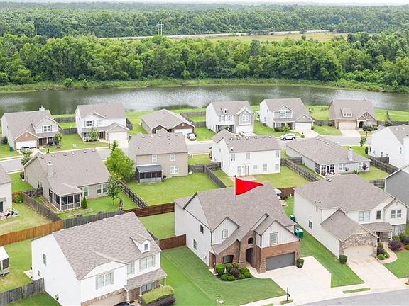 4th image of 7238 Garden Wood Ct