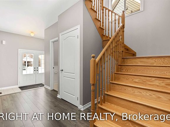 5th image of 797 Halbert Dr
